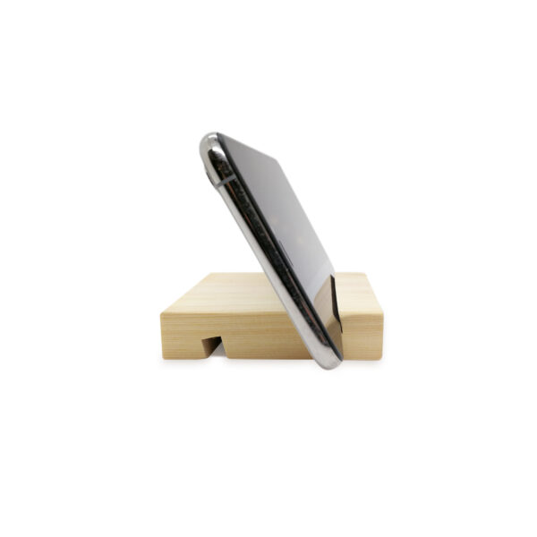 Smartphone und Tablet Halter, Halterung aus Zirbenholz für Handy und Tablet Ansicht seitlich mit Handy
